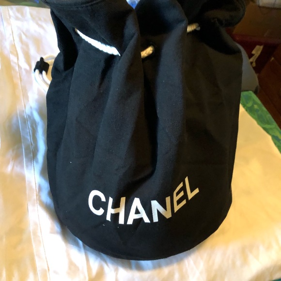 Chanel Drawstring Backpack - Picture 3 of 13
